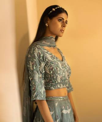 Bustier + Gharara + Dupatta 4