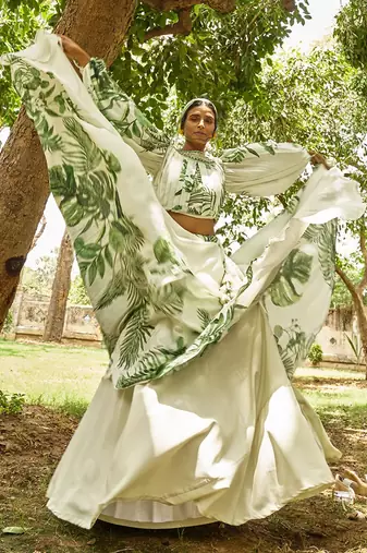 Balloon Sleeves Bustier With Lehenga
