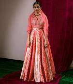 Bustier + Skirt + Dupatta