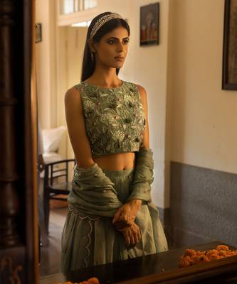 Bustier + Skirt + Dupatta 2