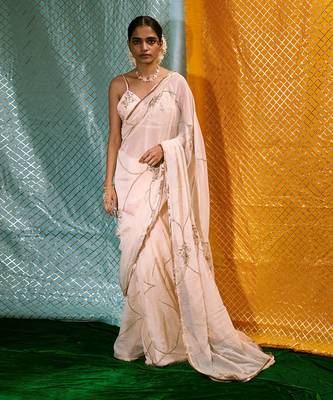 Bralette + Saree 1