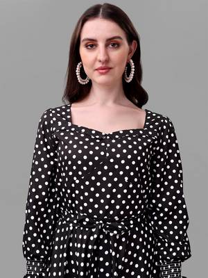 Black printed polyester short-dresses 4