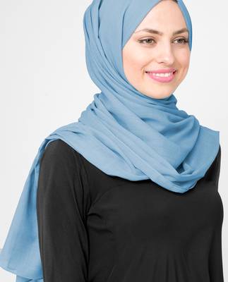 Blue plain cotton hijab 1