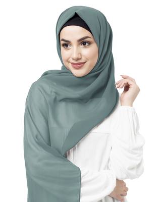 Green plain georgette hijab 1