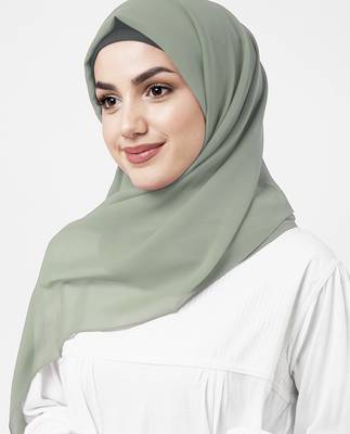 Green plain georgette hijab 1
