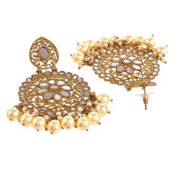 White pearl earrings 4