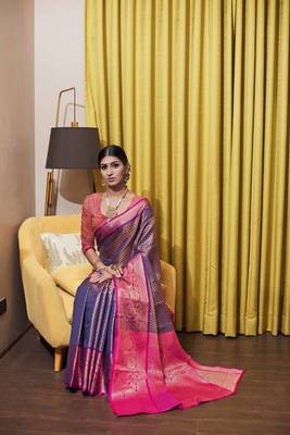 Navy blue hand woven kanchipuram silk blend saree with blouse 2