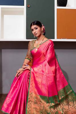 Pink hand woven kanchipuram silk blend saree with blouse 3
