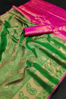 Green hand woven kanchipuram silk blend saree with blouse