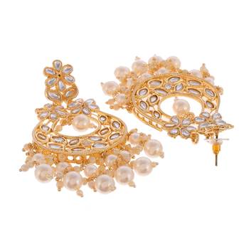 White pearl earrings 3