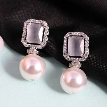 White zircon   earrings 2