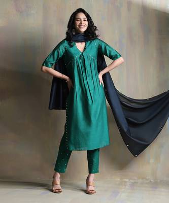 Emerald Green And Teal Blue Kurta Sets 4