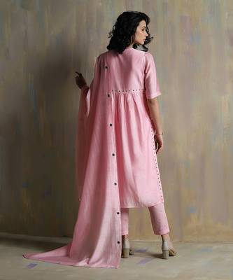 Light Pink Kurta Sets 3