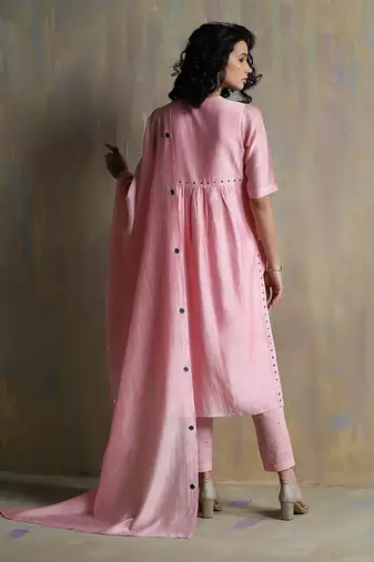 Light Pink Kurta Sets