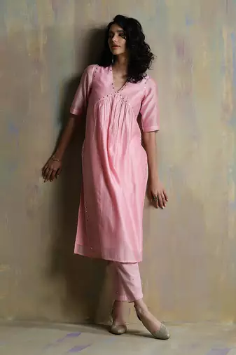 Light Pink Kurta Sets
