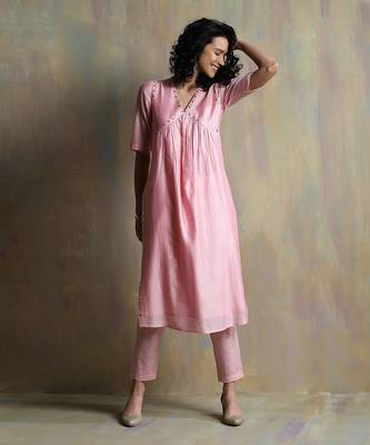 Light Pink Kurta Sets 7