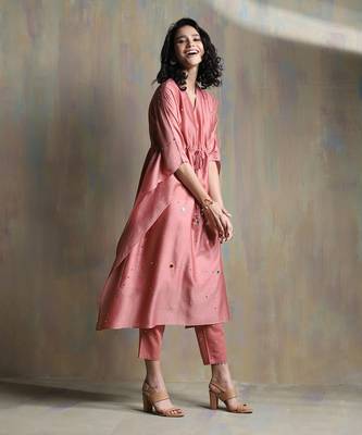 Dusky Pink Kaftans 3