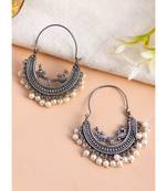 Silver pearl earrings