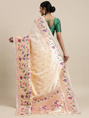 White woven Banarasi silk blend saree with blouse 2
