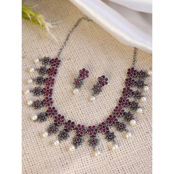 Oxidised Silver Toned Floral Red Necklace Set 1