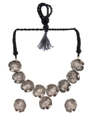 Silver necklace-sets 3