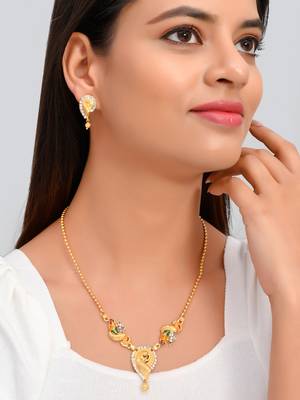 Gold necklace-sets 2