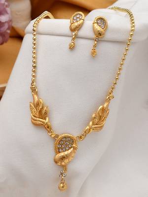 Gold necklace-sets 1