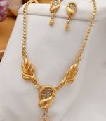 Gold necklace-sets