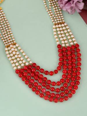 Red necklaces 1