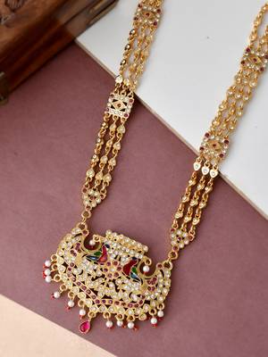 Gold necklaces 1