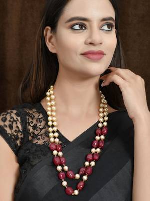Red necklaces 2
