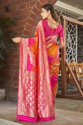 Pink woven banarasi saree with blouse 3