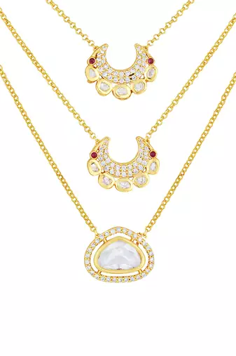 Gold polished brasss Necklace