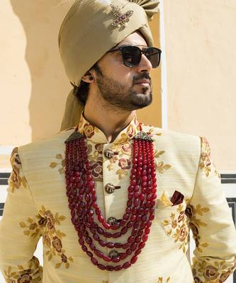The Maroon Groom Mala 3