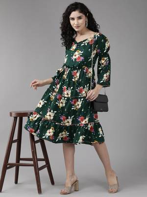 Green printed georgette short-dresses 5