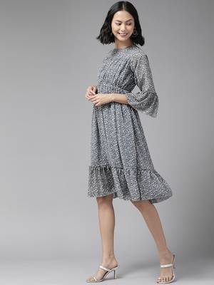 Grey printed georgette short-dresses 3