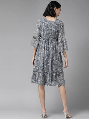 Grey printed georgette short-dresses 4