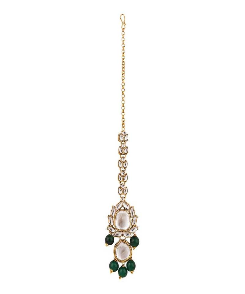 Gold Toned & Emerald Green Traditional Kundan Studded Jewellery Set