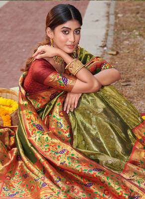 Mehendi Woven Paithani Silk Blend Saree With Blouse 2