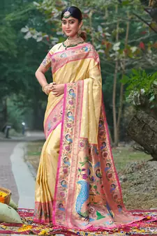 Cream Woven Paithani Silk Blend Saree With Blouse