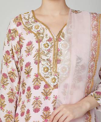 Blush Pink Frill Kurta Set 3