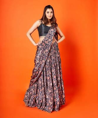 Black Pre-draped Floral Solid Skirt Saree 1