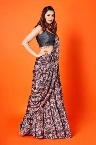 Black Pre-draped Floral Solid Skirt Saree