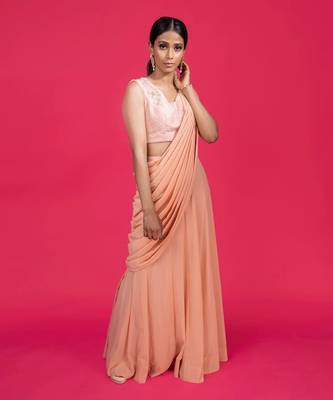 Peach Pre-draped Floral Solid Skirt Saree 1