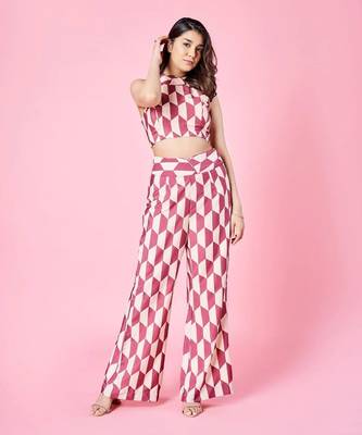 Daphne Crop Top 1