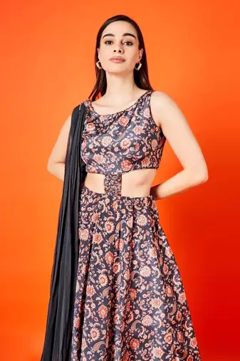 Daphne Gown