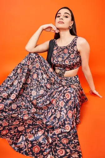 Daphne Gown