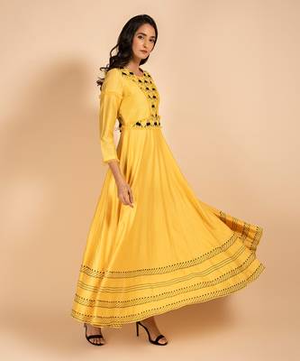 Pink Tucks Detailed Anarkali 1