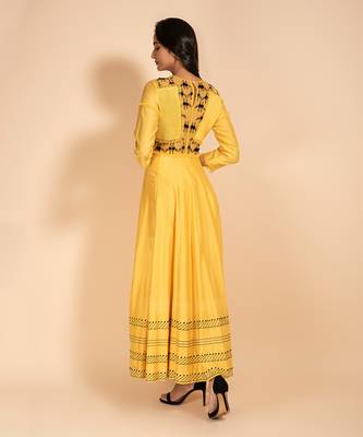 Pink Tucks Detailed Anarkali 2
