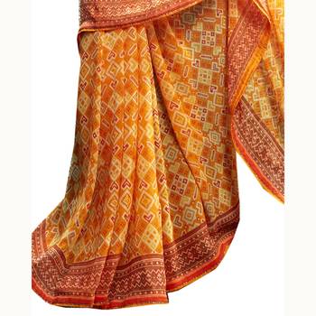 Yellow woven georgette saree with blouse 3